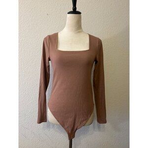 Old Navy Women's Tan Taupe Long Sleeved Body Suit‎ Size Medium